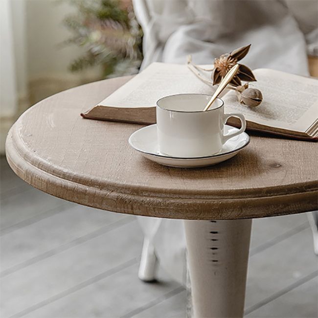 Design a base di piedistallo circolare realizzato con tavola di stile country francese in legno massiccio