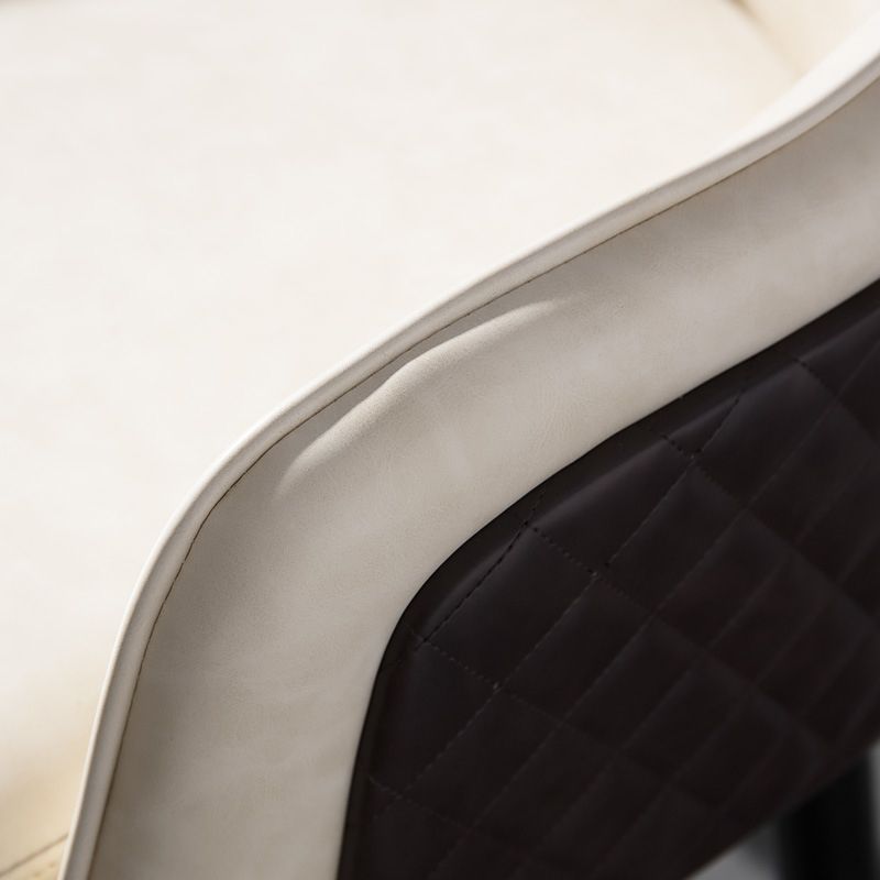 レザーアームチェアグラムスタイルダイニングルーム用の屋内ダイニングチェア