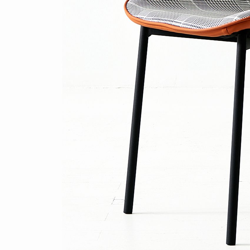 Minimalist Armless Solid Back Chair Linen Dining Chairs for Home Clearhalo 'Dining Chairs' 'Dining Tables & Seating' 'dining_chair' 'furn' 'furn_dining_chair' 'Furniture' 'furniture_dining_chair' 'Kitchen & Dining Furniture' 1200x1200_eec8ea5c-bf6d-4e37-9886-3e40261b8f0b