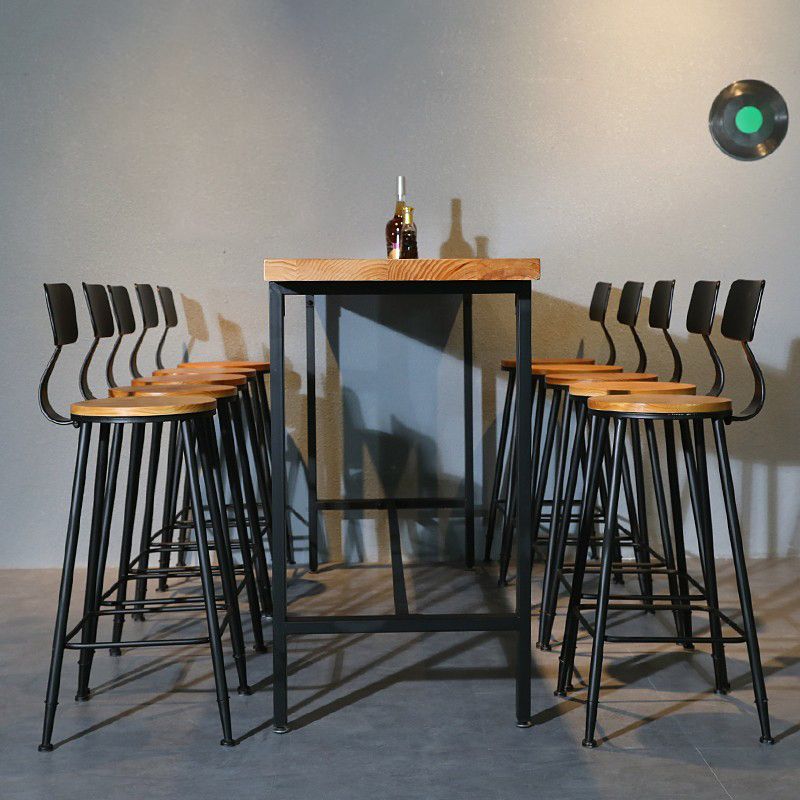 Mesa de bar con caballete rectangular para interiores industriales en metal y madera