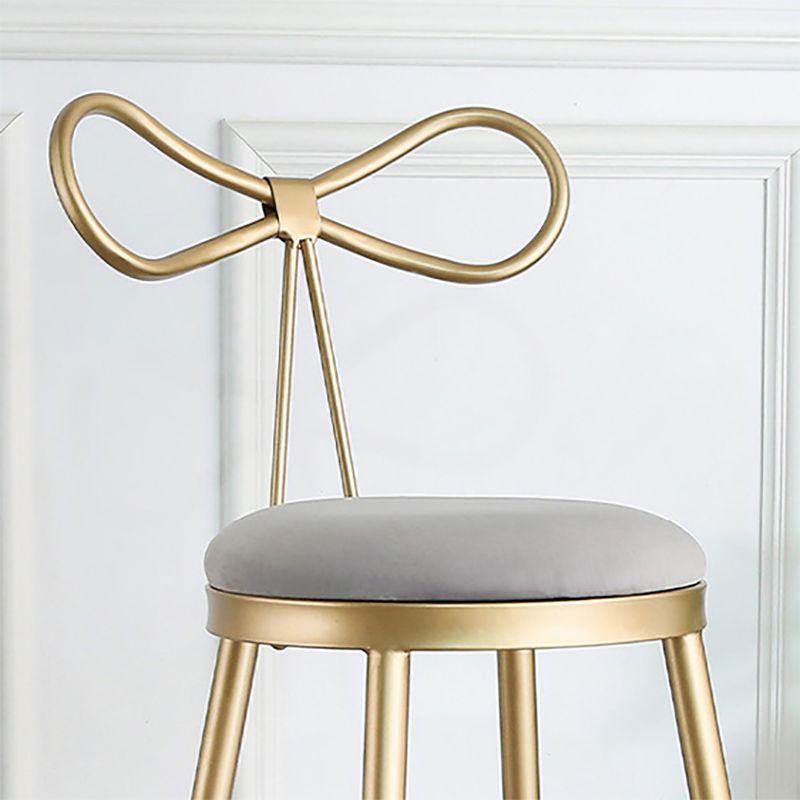 Upholstered Counter Stool Glam Style Round Low Back Bar Stool with Gold Frame Clearhalo 'Bar Furniture' 'Bar Stools' 'bar_stools' 'furn' 'furn_bar_stools' 'Furniture' 'Kitchen & Dining Furniture' 1200x1200_ef0c96b8-d9cc-4fda-924d-fe5e4bca9119
