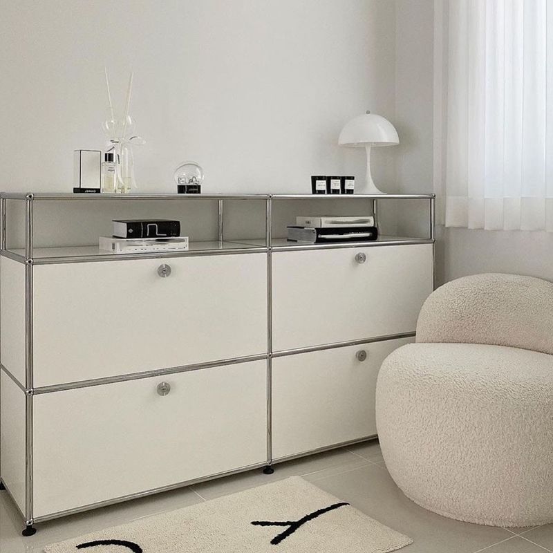 Sideboard in metallo bianco con cassetti a buffet da pranzo interno moderno
