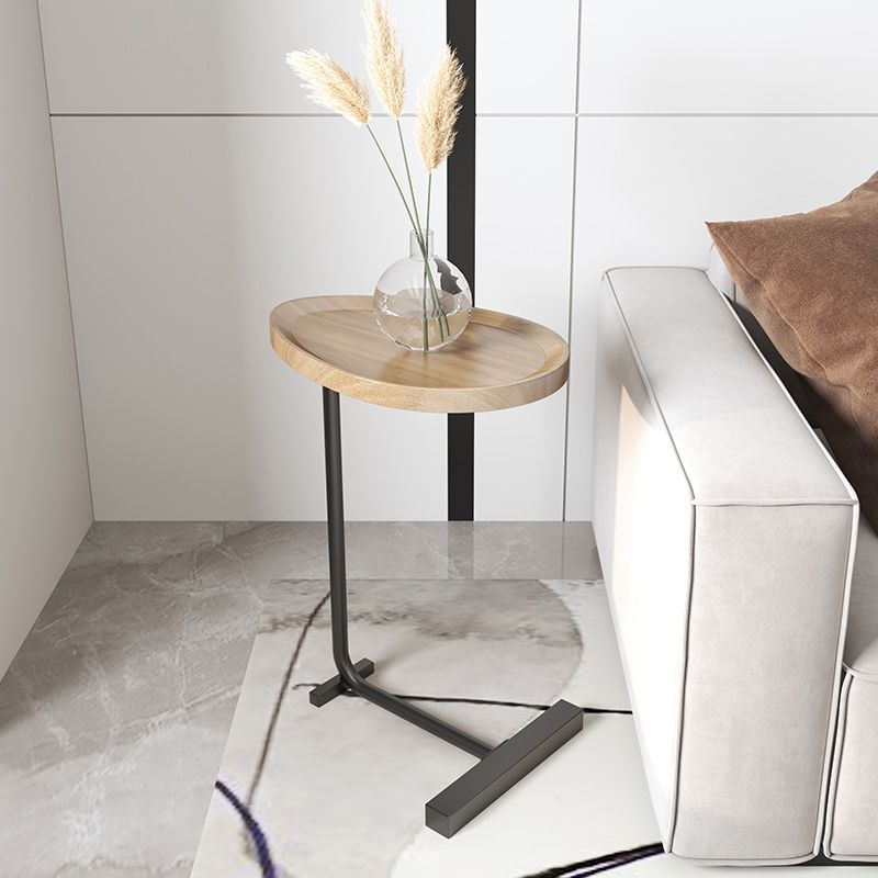 モダンスタイルのカクテルテーブル人工木製テーブルメタルアイアンベースコーヒーテーブル