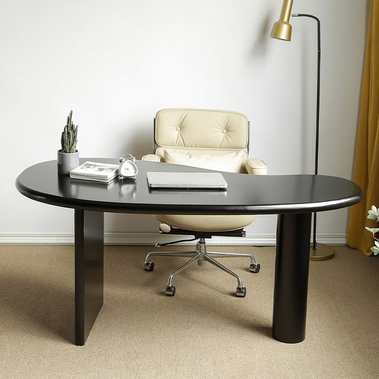 Bureau d'écriture industriel 29.5 "Hauteur de bureau en bois massif en noir avec jambes