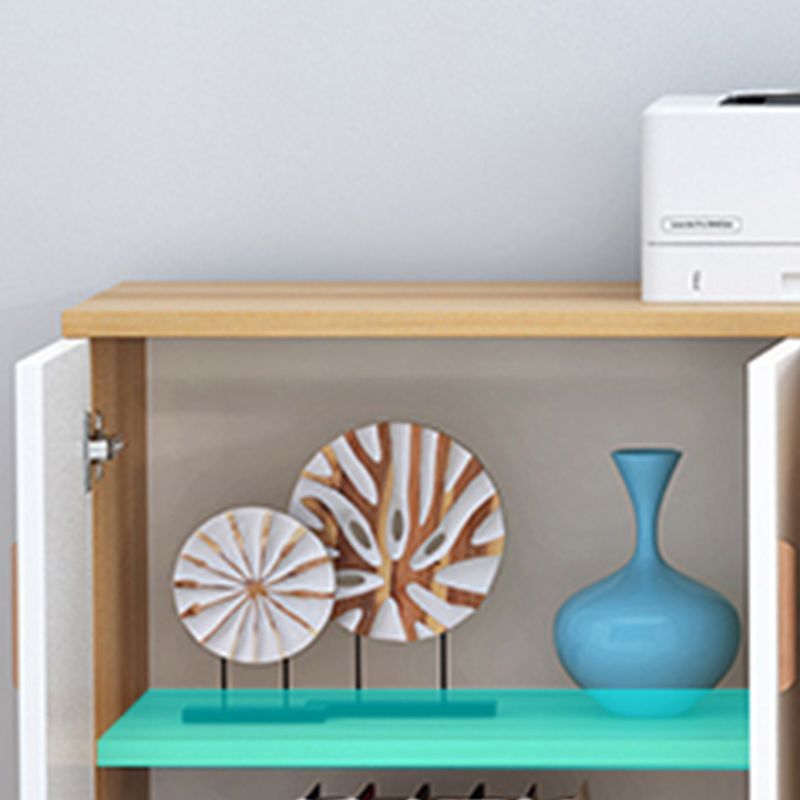 Abbandiera contemporanea mobile ingegnerizzato in legno per scaffalature regolabili