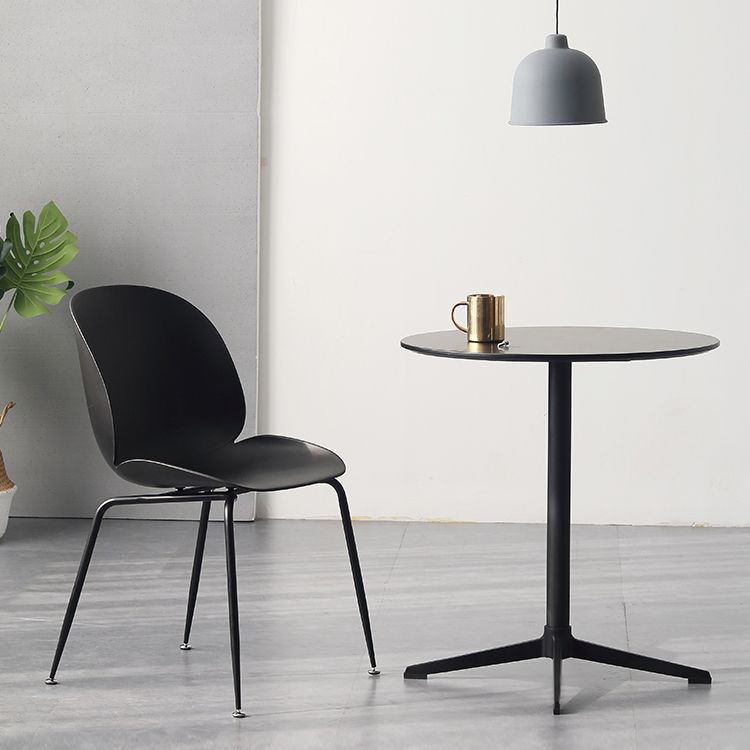 Metal Traditional Luxury Round Dining Table Manufactured Wood Indoor Table for Kitchen Clearhalo ' dining_table' 'Dining Tables & Seating' 'Dining Tables' 'furn' 'furn_dining_table' 'Furniture' 'furniture_dining_table' 'Kitchen & Dining Furniture' 'kitchen&dining_furn' 'kitchen' 'kitchen_dining_table' 1200x1200_effe0097-933f-48ef-8032-ab6a8a78aa8b