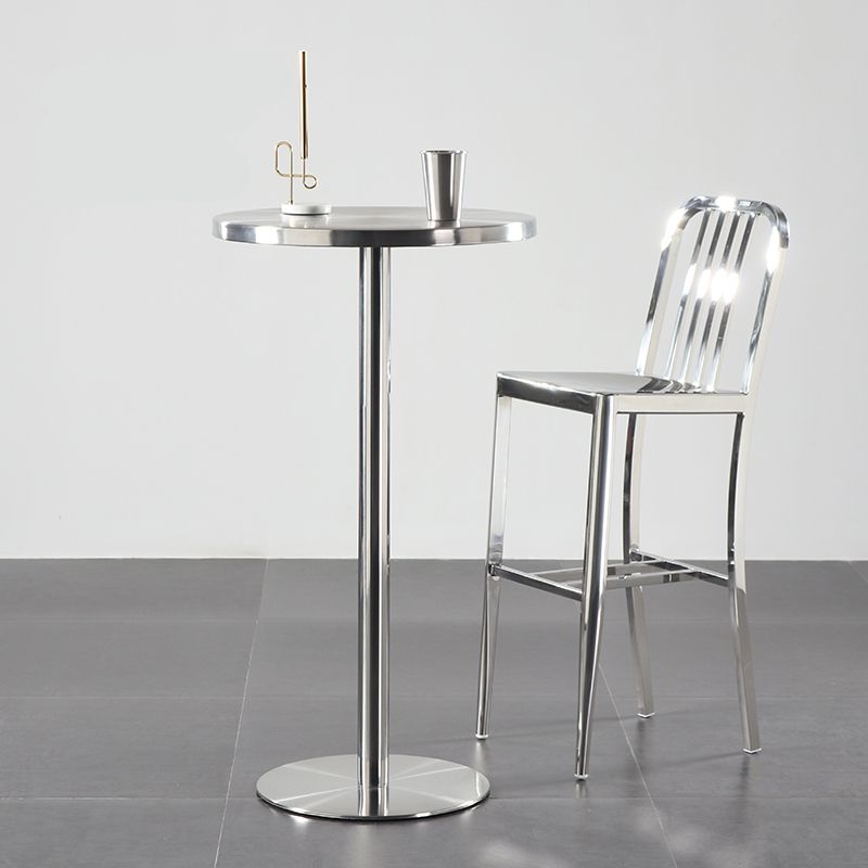 Industrial Round Bar Counter Table Metal Dining Table for Kitchen Clearhalo 'Bar Furniture' 'Bar Tables' 'bar_tables' 'furn' 'furn_bar_tables' 'Furniture' 'furniture_bar_tables' 'Kitchen & Dining Furniture' 1200x1200_f00596a8-a8cc-4b7e-9a9f-fa7ba9fde6a1