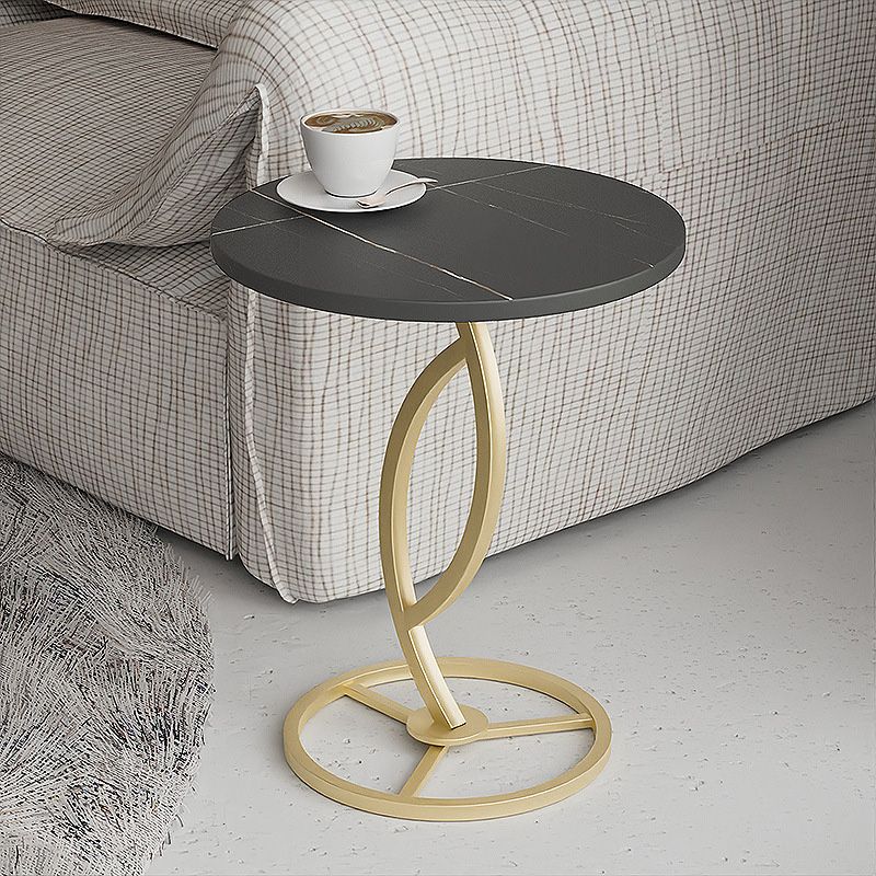 丸い台座エンドテーブルリビングルームのミニマリストサイドエンドテーブル