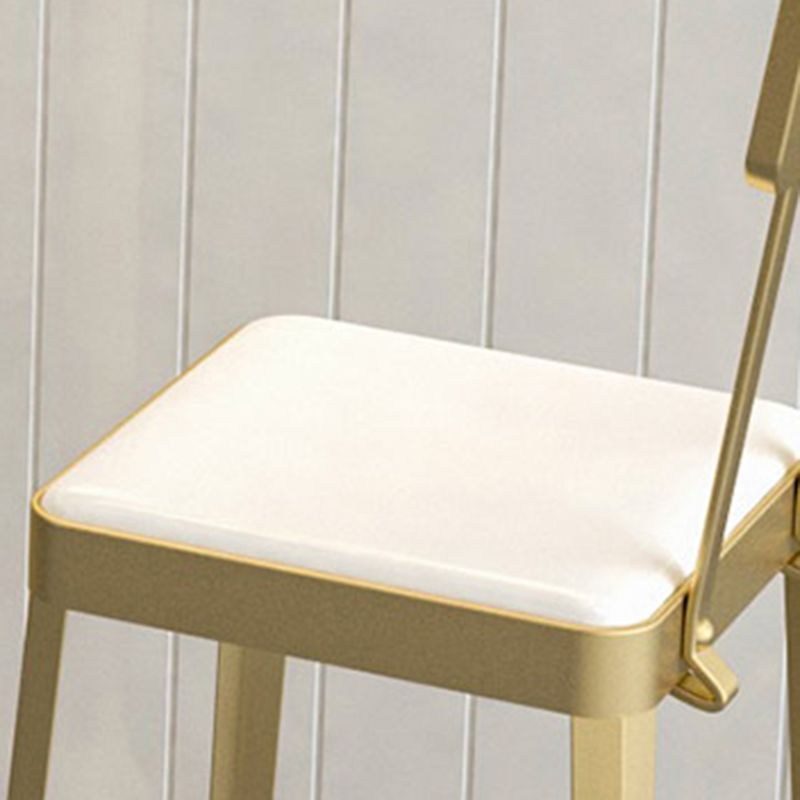 Modern Round Bar Table Set 1/3 Pcs Stone Top Bar Table and Metal Stools Clearhalo 'Bar Furniture' 'furn' 'furn_home_bar_bar_sets' 'Furniture' 'Home Bars & Bar Sets' 'home_bar_bar_sets' 'Kitchen & Dining Furniture' 1200x1200_f028727d-ffb6-442e-8499-44603b78bb14