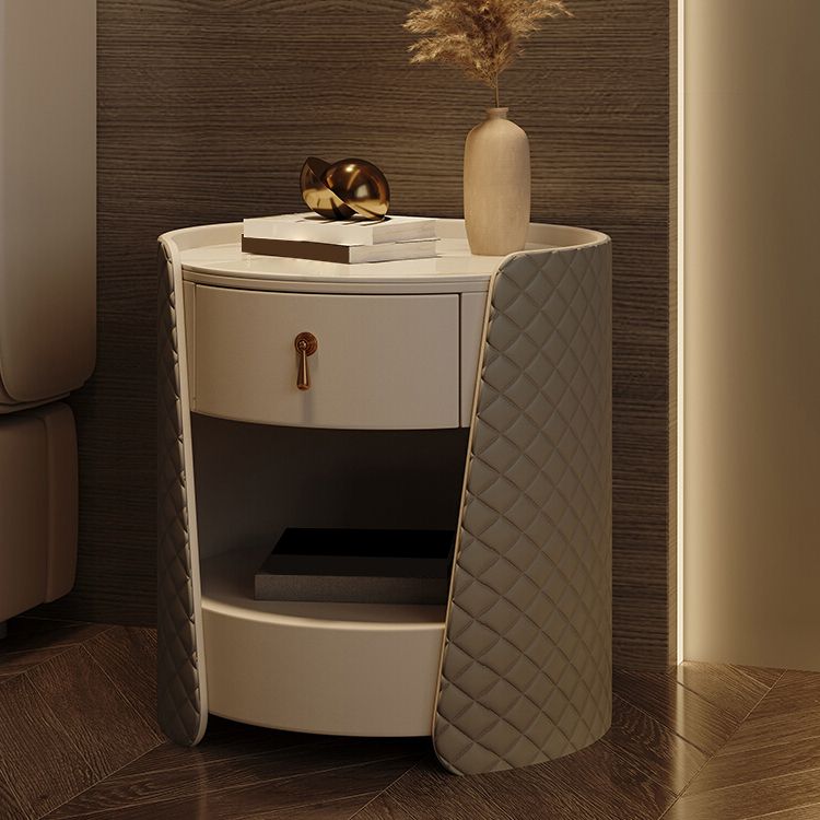 1 Drawer Glam Accent Table Nightstand Antique Finish Nightstand Clearhalo 'Bedroom Furniture' 'furn' 'furn_night_stand' 'Furniture' 'night_stand' 'Nightstands' 1200x1200_f037f78f-b3a3-493c-8892-7fc2036a6ce8