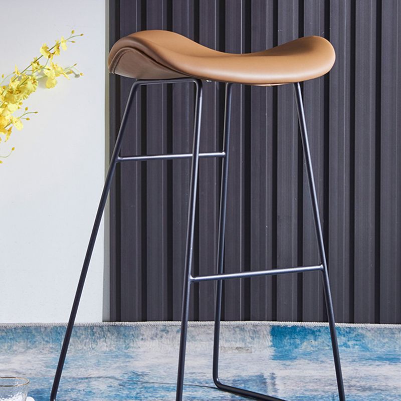Nordic Leather Seats Barstool Metal Base Bar Stool for Living Room Clearhalo 'Bar Furniture' 'Bar Stools' 'bar_stools' 'furn' 'furn_bar_stools' 'furniture_bar_stools' 'Kitchen & Dining Furniture' 'kitchen&dining_furn' 'kitchen' 'kitchen_furn' Furniture' 1200x1200_f0ebd448-a4db-4471-8e28-573d524e43dd