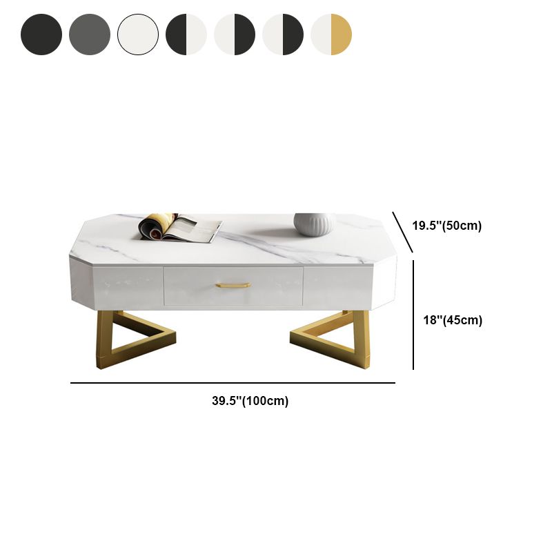 Table basse à jambes croisées