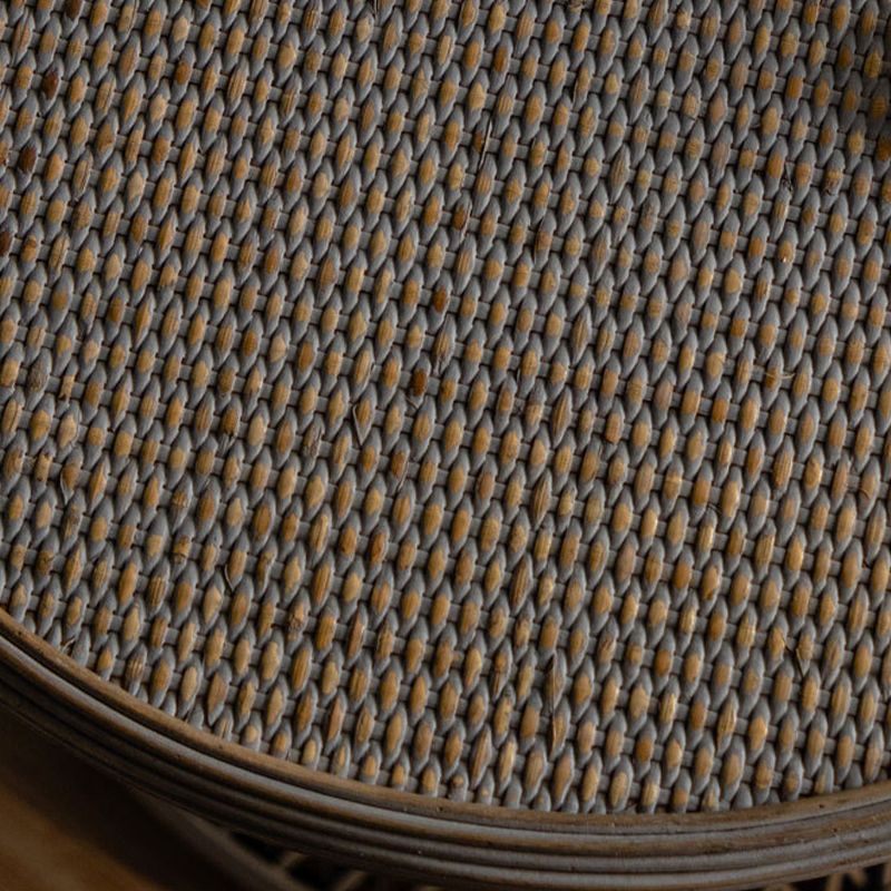 リビングルーム用の丸い熟成フレームベースを備えたフランスのカントリースタイルのサイドテーブル