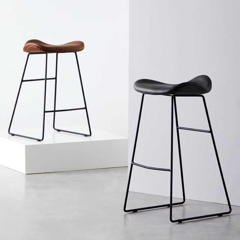 Leather Counter Stool Modern Backless Footrest Saddle Seat Bar Stool for Bar Clearhalo 'Bar Furniture' 'Bar Stools' 'bar_stools' 'furn' 'furn_bar_stools' 'furniture_bar_stools' 'Kitchen & Dining Furniture' 'kitchen&dining_furn' 'kitchen' 'kitchen_furn' Furniture' 1200x1200_f123f911-105c-400b-a68c-2f4fe592f0eb