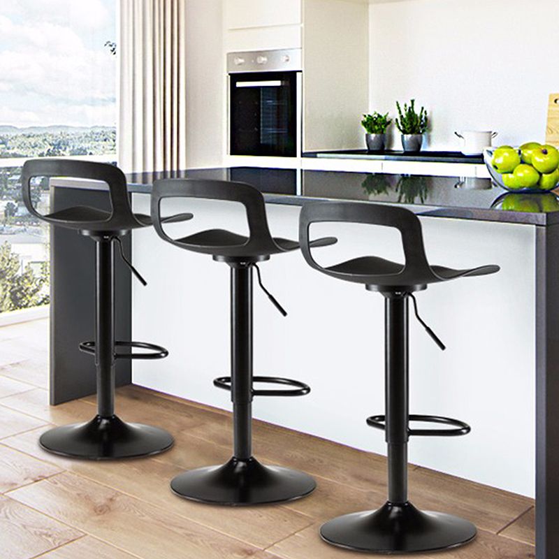 Modern Adjustable Swivel Bar Stool Low Back Plastic Bar and Counter Stool Clearhalo 'Bar Furniture' 'Bar Stools' 'bar_stools' 'furn' 'furn_bar_stools' 'furniture_bar_stools' 'Kitchen & Dining Furniture' 'kitchen&dining_furn' 'kitchen' 'kitchen_furn' Furniture' 1200x1200_f147181d-026e-4135-9398-e0682869e741