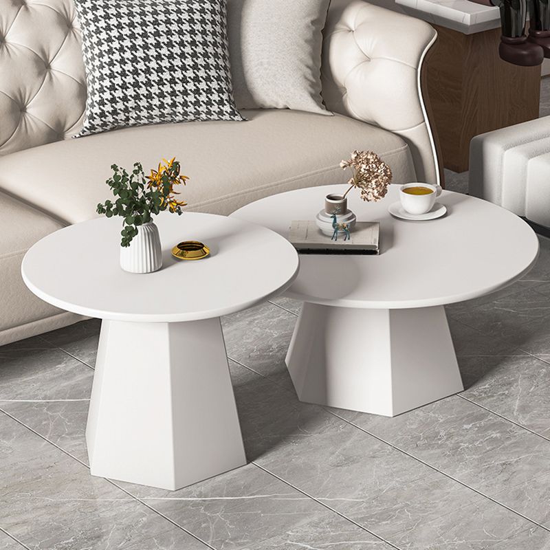 Pedestal 1/2 Black/White Coffee Table Metal Metal Round Cocktail Table