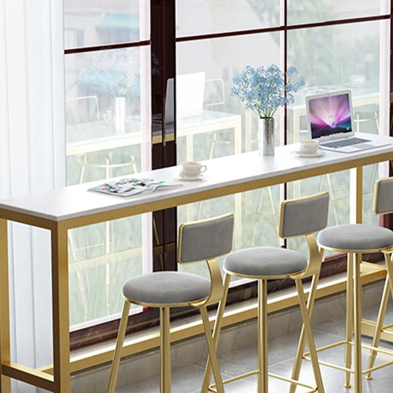Mesa moderna con altura de barra, mesa de bar tipo bistró con tapa de mármol sintético y base de metal