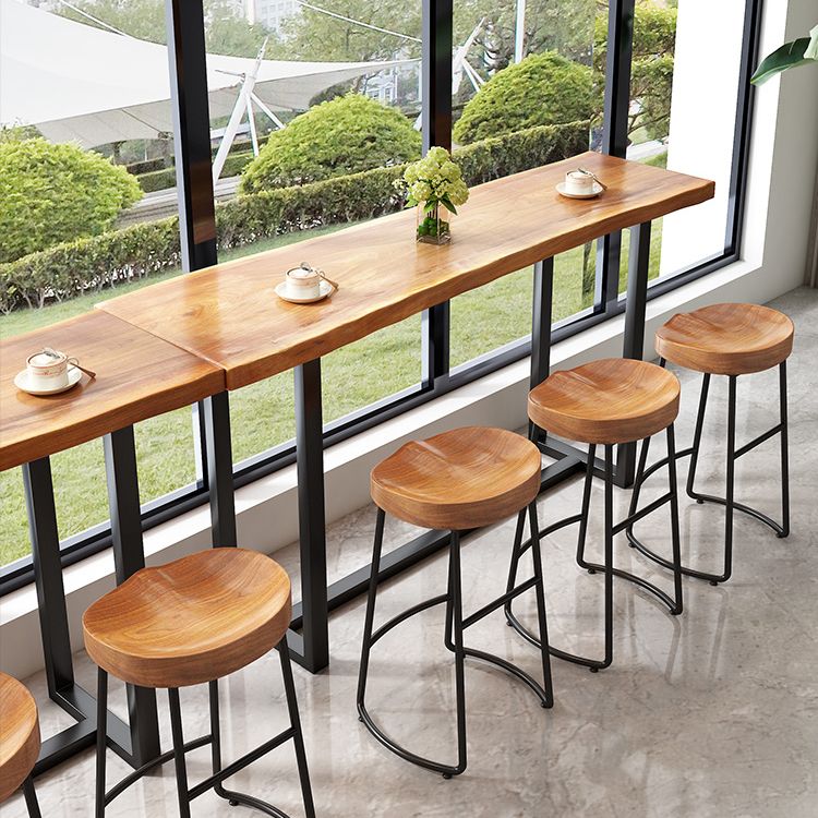 Moderno bracciale senza braccio senza schiena sgabello da pranzo in ferro sgabello da bar con sedile in legno