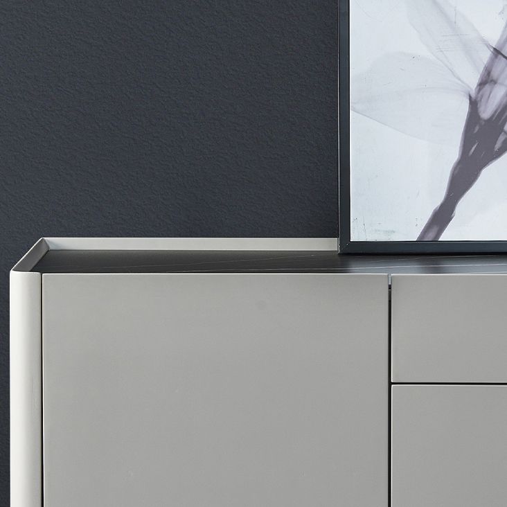 Server da pranzo in pietra grigia e buffet in legno con cassetti