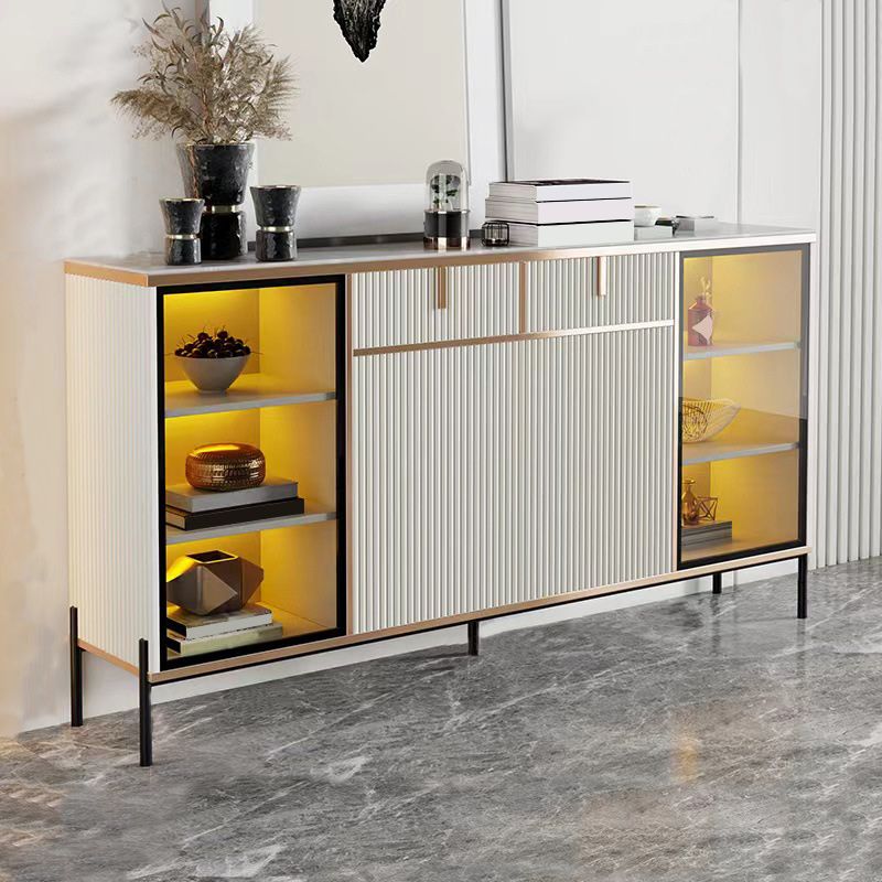 Sideboard Steintüren im Glam -Stil Seitenbrett mit Schränken und Schubladen