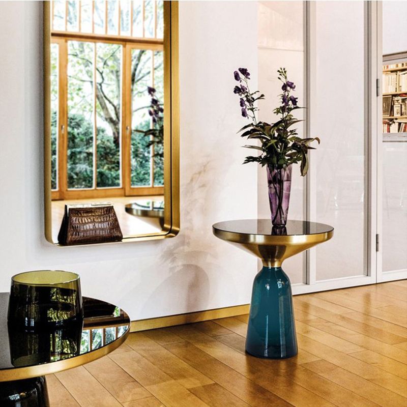 Pedestal 1 Single Coffee Table Metal and Glass Statement Cocktail Table Clearhalo 'Coffee & Accent Tables' 'Coffee Tables' 'coffee_tables' 'furn' 'furn_coffee_tables' 'Furniture' 'furniture_coffee_tables' 'Living Room Furniture' 1200x1200_f2858f6d-404e-403d-8b51-ec9bf6ba1091