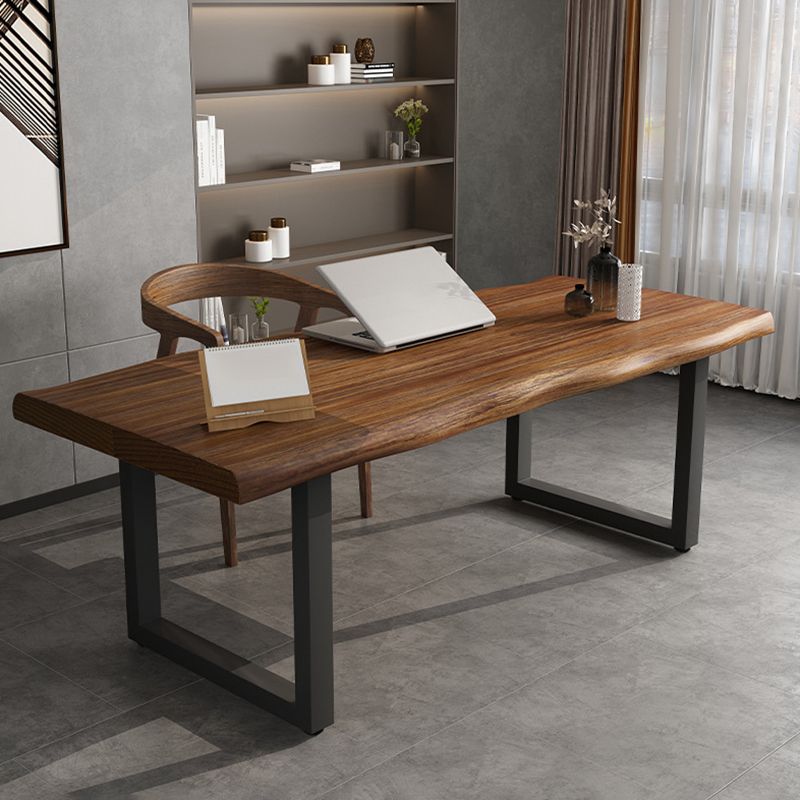 Bureau de bureau en bois massif moderne de 29,53 pouces de haut de bureau avec base de traîneau