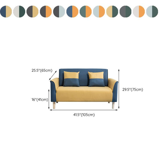 汚れ抵抗性の標準的なソファ枕には、脚のあるテンディーが含まれていました