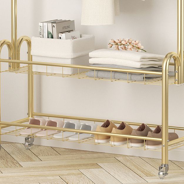 Moderne Metallhalle -Hallbaum -Kleiderbügelhaken und Lagerscheltrack