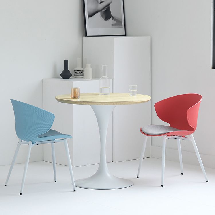 Round Solid Wood Four-Color Dining Table Simplicity Tulip Base Table for Dining Room Clearhalo ' dining_table' 'Dining Tables & Seating' 'Dining Tables' 'furn' 'furn_dining_table' 'Furniture' 'furniture_dining_table' 'Kitchen & Dining Furniture' 'kitchen&dining_furn' 'kitchen' 'kitchen_dining_table' 1200x1200_f3221d46-add4-4b46-ba36-f5444a5d2c9e