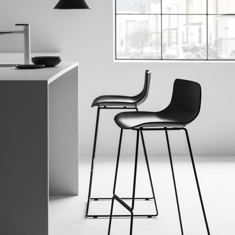 Modern Style Plastic Armless Stools Low Back Counter Stools with Metal Base Clearhalo 'Bar Furniture' 'Bar Stools' 'bar_stools' 'furn' 'furn_bar_stools' 'Furniture' 'furniture_bar_stools' 'Kitchen & Dining Furniture' 1200x1200_f335e584-6cc9-45d2-a2a6-a463ddd949d3