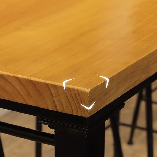 Mesa de reposapiés industrial y juego