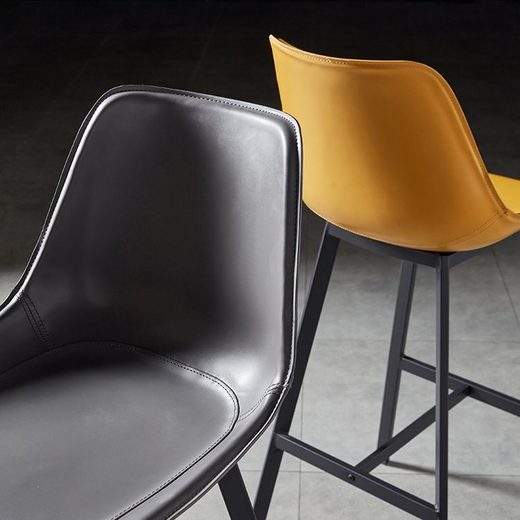 Faux Leather Counter Stool Modern Style Low Back Barstool with Metal Legs Clearhalo 'Bar Furniture' 'Bar Stools' 'bar_stools' 'furn' 'furn_bar_stools' 'Furniture' 'Kitchen & Dining Furniture' 1200x1200_f3387a5a-3d08-48d5-9b5c-0f05d492a8e2