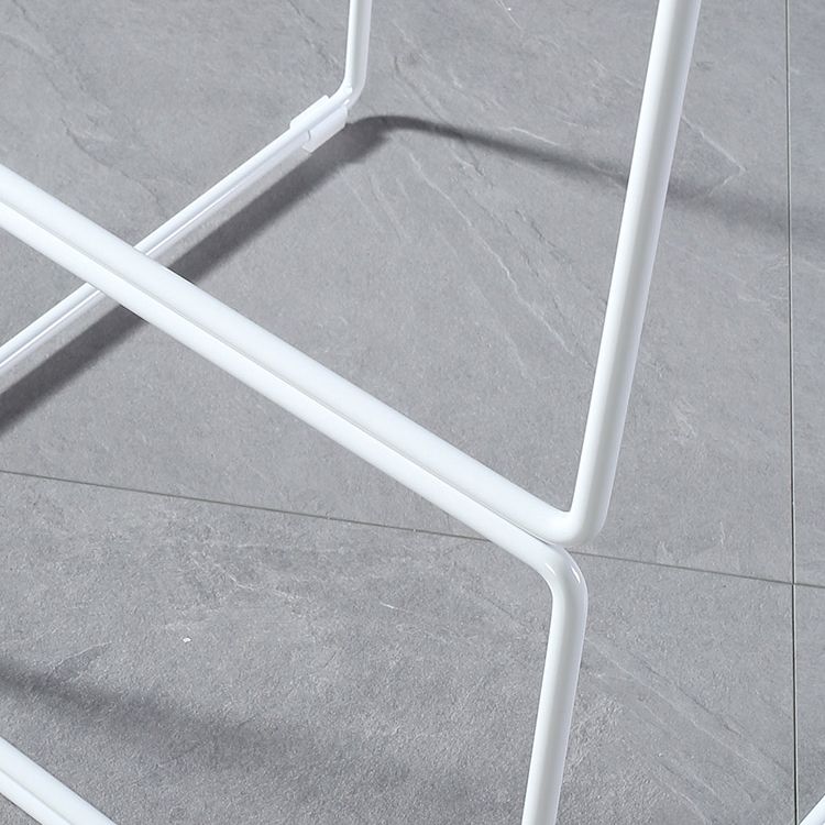 Sgabelli da bar in plastica bassa di plastica senza braccio contemporanea con base di metallo