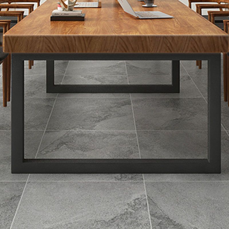 Bureau brun de style contemporain Bureau de forme rectangulaire Bureau de tâche avec les jambes