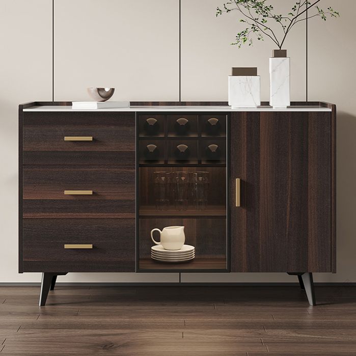 Server delle porte in vetro in stile credenza in pietra con armadi e cassetti