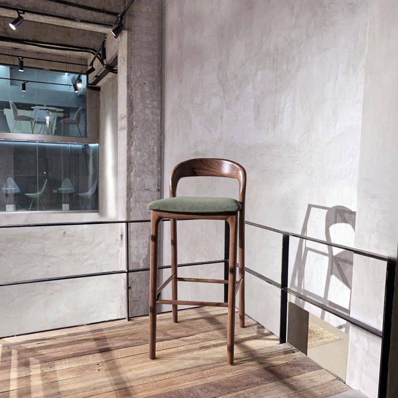 Brown Ash Wood Counter Stools Industrial Green Velvet Stools Clearhalo 'Bar Furniture' 'Bar Stools' 'bar_stools' 'furn' 'furn_bar_stools' 'Furniture' 'Kitchen & Dining Furniture' 1200x1200_f4504701-81dd-495f-a2b4-43c3c7ee83f6