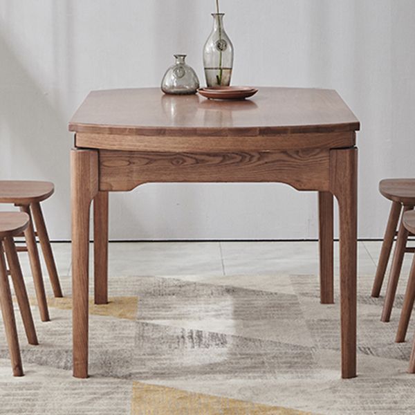 Modern Style Brown Dining Table Round Solid Wood Dining Table with 4 Legs for Living Room Clearhalo ' dining_table' 'Dining Tables & Seating' 'Dining Tables' 'furn' 'furn_dining_table' 'Furniture' 'furniture_dining_table' 'Kitchen & Dining Furniture' 'kitchen&dining_furn' 'kitchen' 'kitchen_dining_table' 1200x1200_f4654af5-82d8-41c8-82a4-ff41c476577b