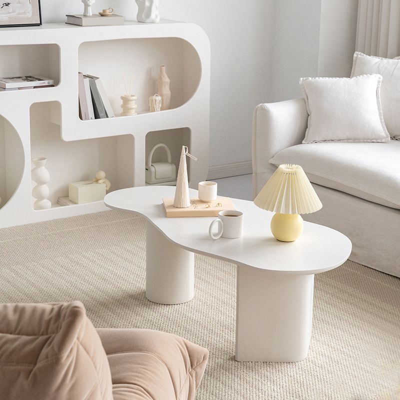 Scandinavian White Cocktail Table with Free Form Top in Solid Wood Clearhalo 'Coffee & Accent Tables' 'Coffee Tables' 'coffee_tables' 'furn' 'furn_coffee_tables' 'Furniture' 'Living Room Furniture' 1200x1200_f46cbcc6-adda-4387-a7de-8ed4184e6c5e