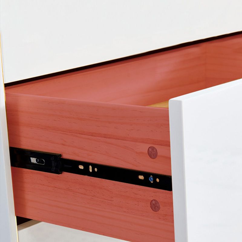 Cassa di legno in oro in oro in stile glam con cassetti multipla