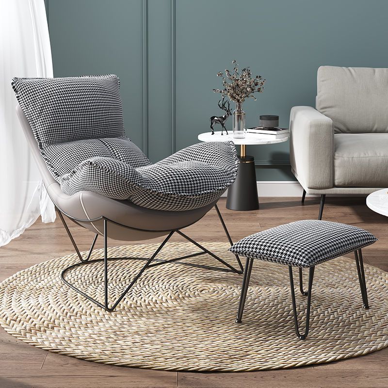 Balkon ligstoel luie schommelstoelen stof zachte gestoffeerde bankstoel