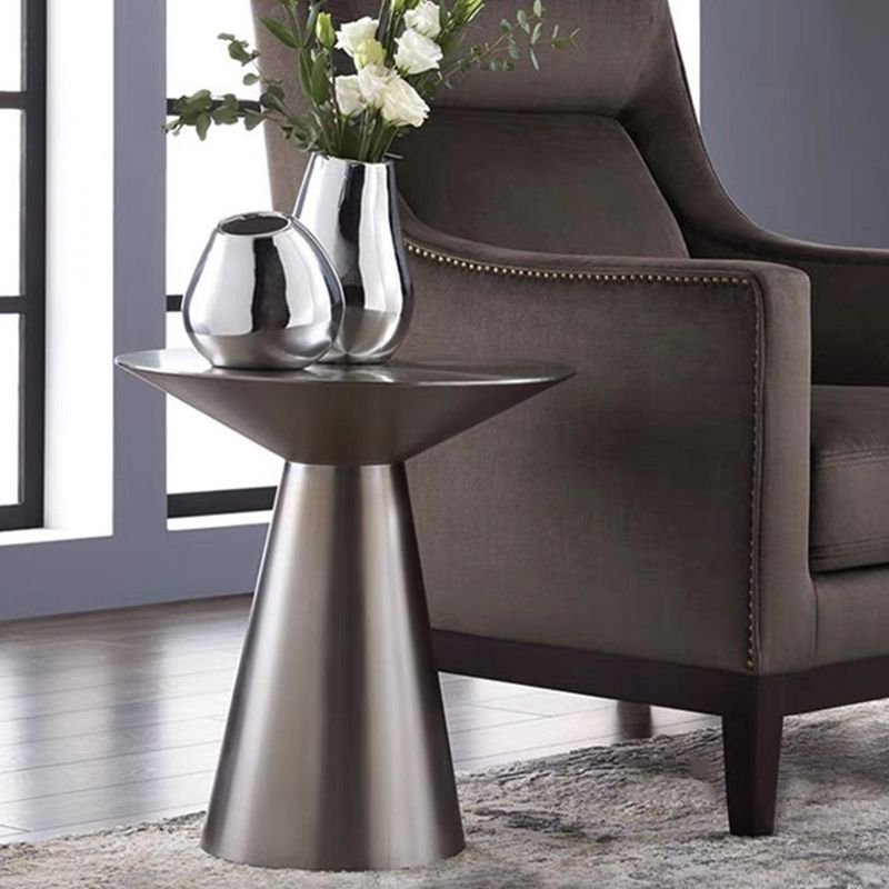 Mid-Century Side Table Metal Round Pedestal Living Room End Table Clearhalo 'Coffee & Accent Tables' 'End & Side Tables' 'end_side_tables' 'furn' 'furn_end_side_tables' 'Furniture' 'Living Room Furniture' 1200x1200_f4dce677-eebe-47c7-baad-31096f69ea0f