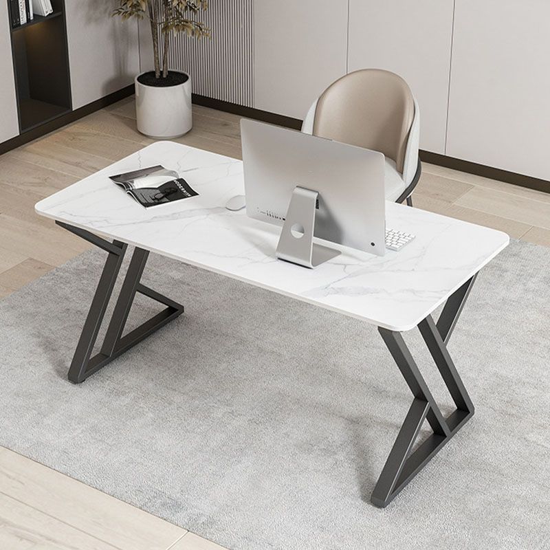 Scrivania rettangolare da ufficio in slitta di altezza da 30 pollici con gambe di ferro per ufficio