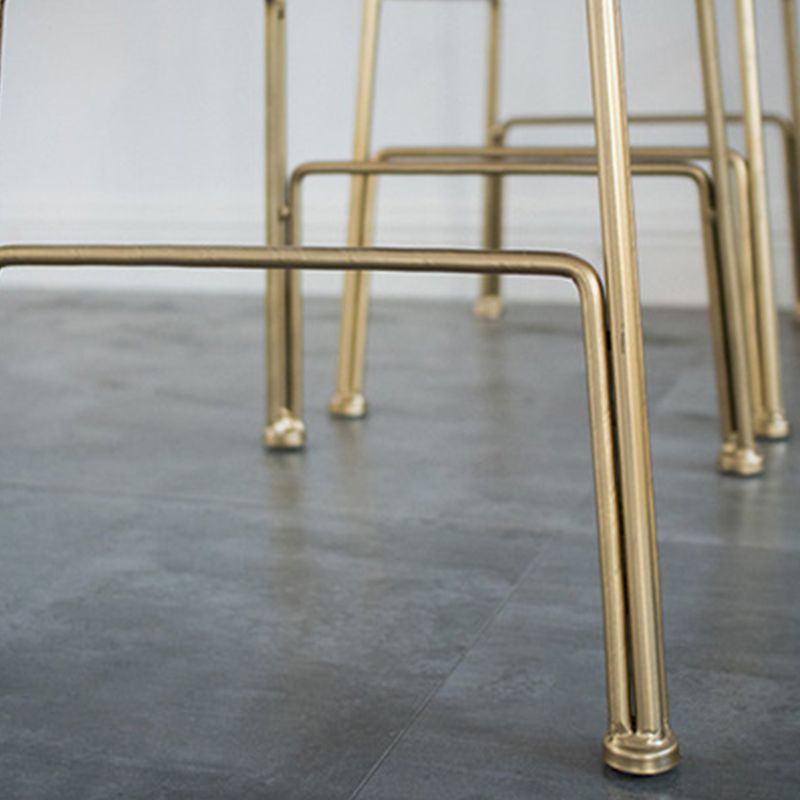 Glam Metallhocker gepolsterte Thekenhocker im matten Finish für Innenräume