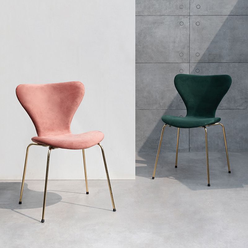 Restaurant Scandinavian Velvet Side Chair Matte Finish Wingback Dining Chair Clearhalo ' kitchen&dining_furn' 'Dining Chairs' 'Dining Tables & Seating' 'dining_chair' 'furn' 'furn_dining_chair' 'Furniture' 'furniture_dining_chair' 'Kitchen & Dining Furniture' 'kitchen' 1200x1200_f5473a2c-4282-468f-8cf6-9fa6fd6605d5