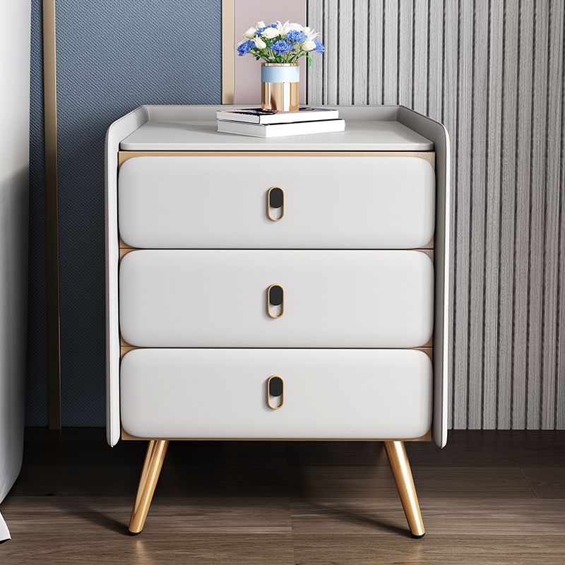 Solid Wood Bedside Cabinet Modern Bed Nightstand with 3 Drawers Clearhalo 'Bedroom Furniture' 'furn' 'furn_night_stand' 'Furniture' 'night_stand' 'Nightstands' 1200x1200_f54f5d9a-7d49-476d-9151-1e5a3381c676