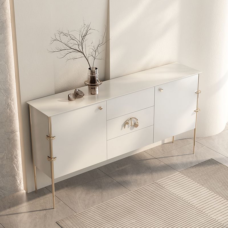 Gabinete aparador de almacenamiento de madera maciza de estilo moderno con patas de metal