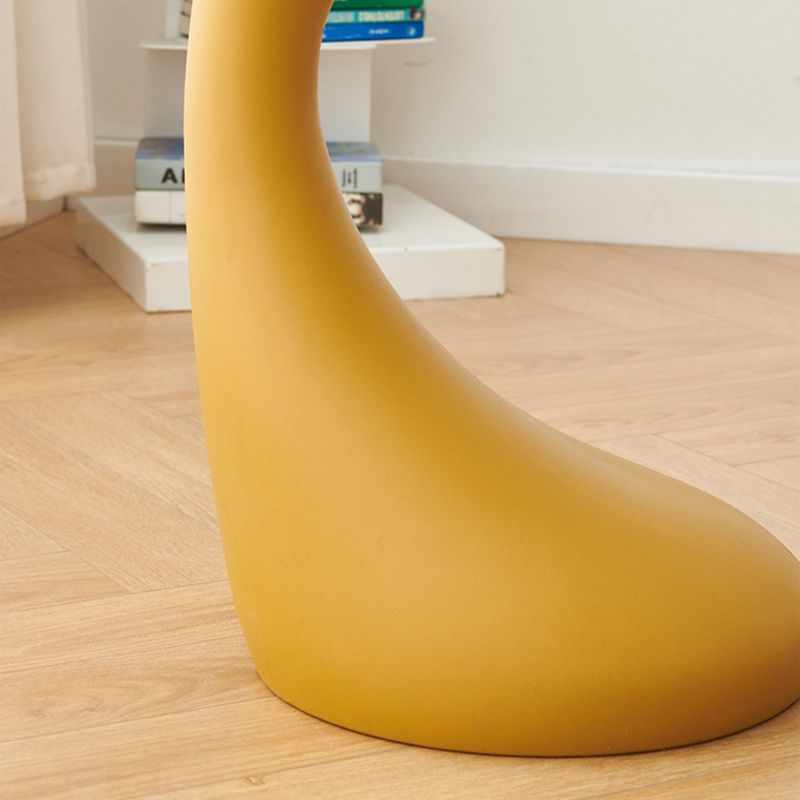 Modern Naturally Shaped End Table Plastic Table for Living Room