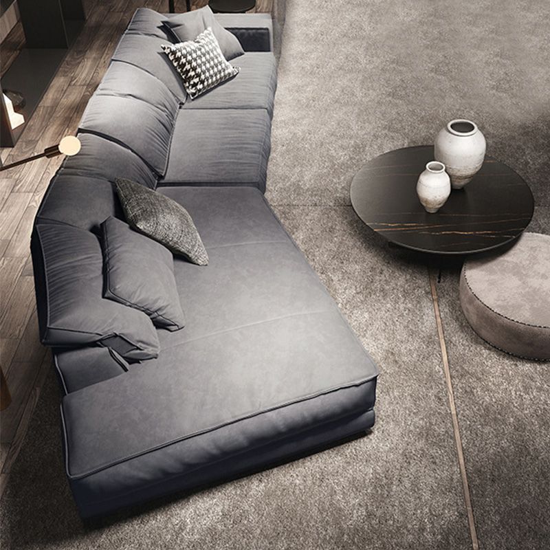 Scandinave Square Brass sectionnelle avec oreiller en arrière pour l'appartement