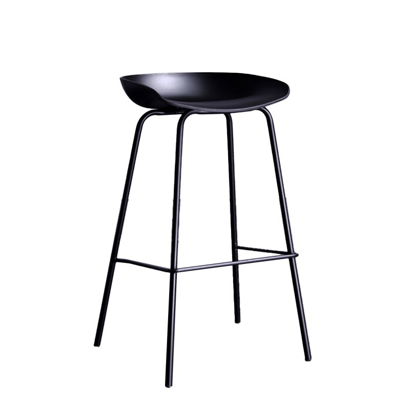 Contemporary Metal Counter Height Stools Low Back Bar Stool with Footrest Clearhalo 'Bar Furniture' 'Bar Stools' 'bar_stools' 'furn' 'furn_bar_stools' 'Furniture' 'Kitchen & Dining Furniture' 1200x1200_f5e65ebb-5193-480b-ac57-66f960dfa0a2