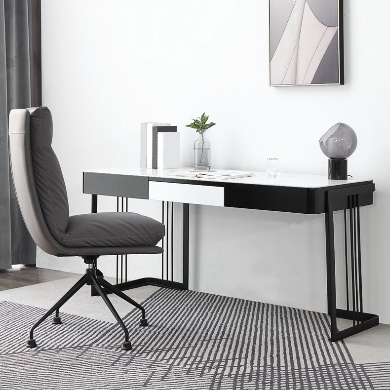 Industriële kantoorbureau rechthoekige secretaris -bureau met metalen benen